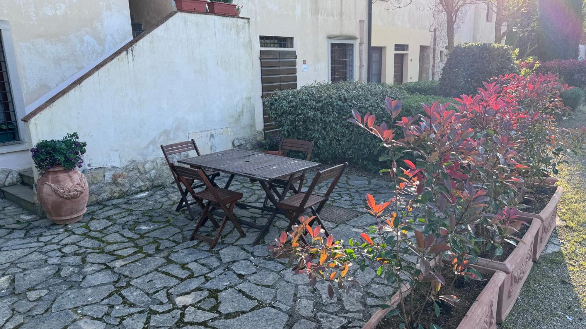 Appartamento Isenesi Gambassi Terme Eksteriør billede