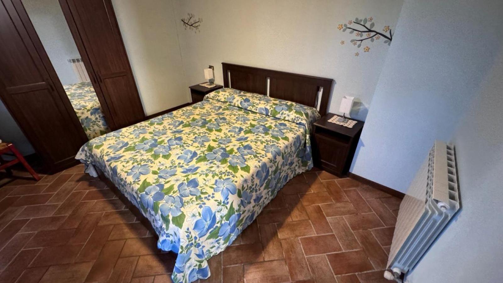 Appartamento Isenesi Gambassi Terme Eksteriør billede